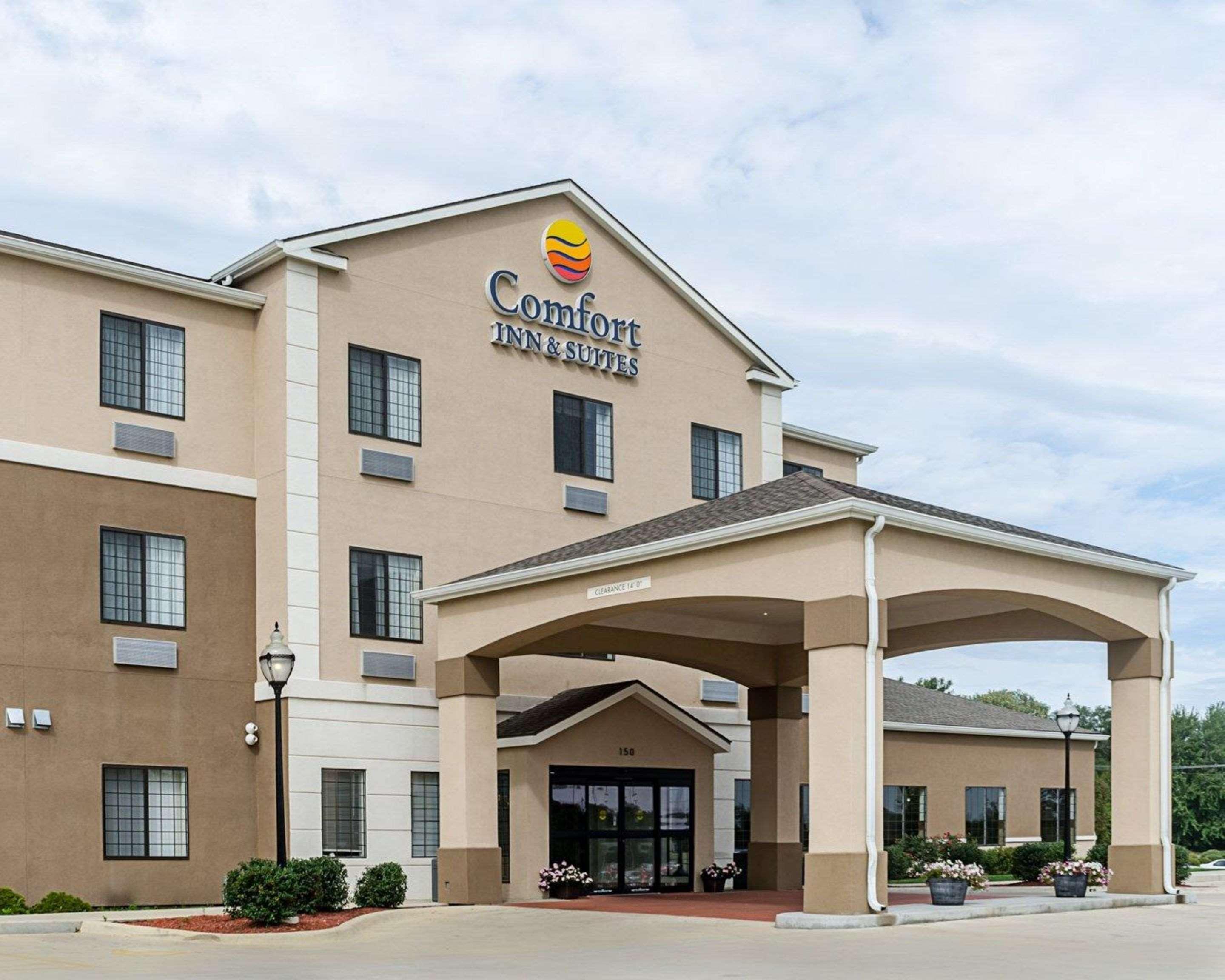 Comfort Inn & Suites Lawrence - University Area Eksteriør bilde