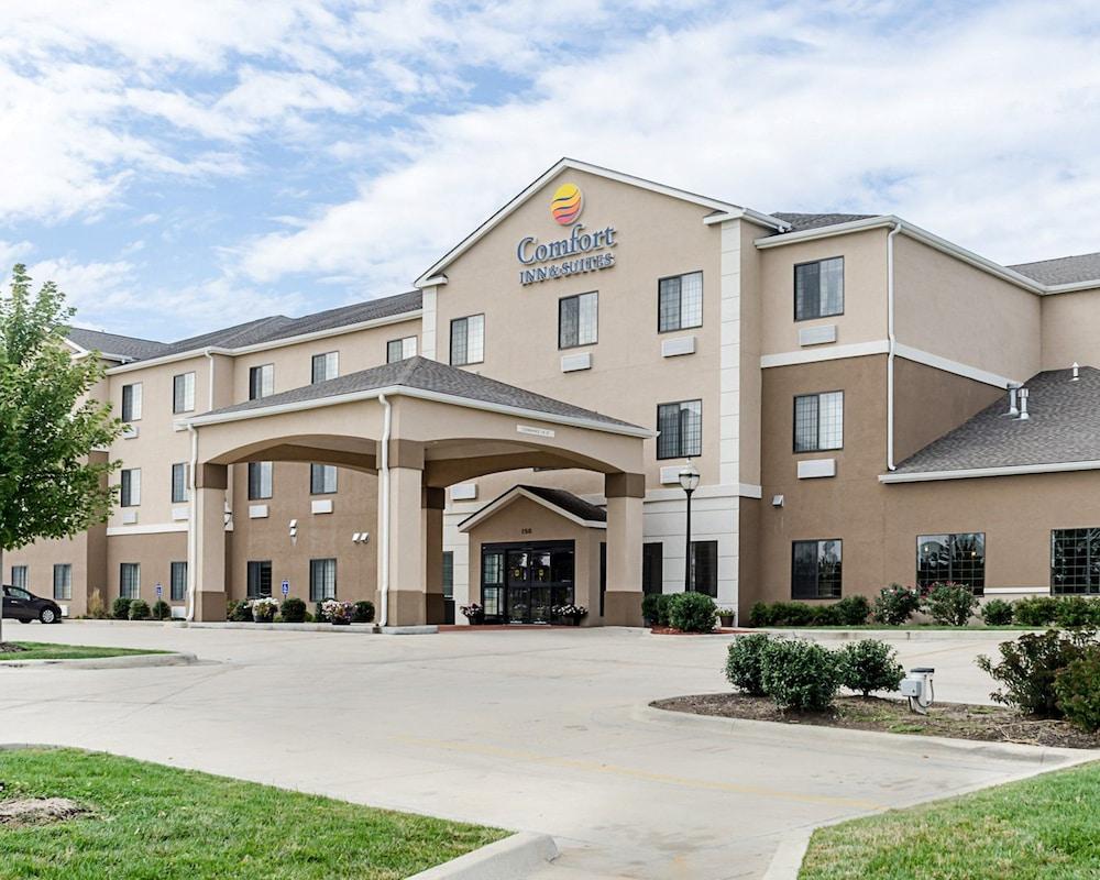 Comfort Inn & Suites Lawrence - University Area Eksteriør bilde