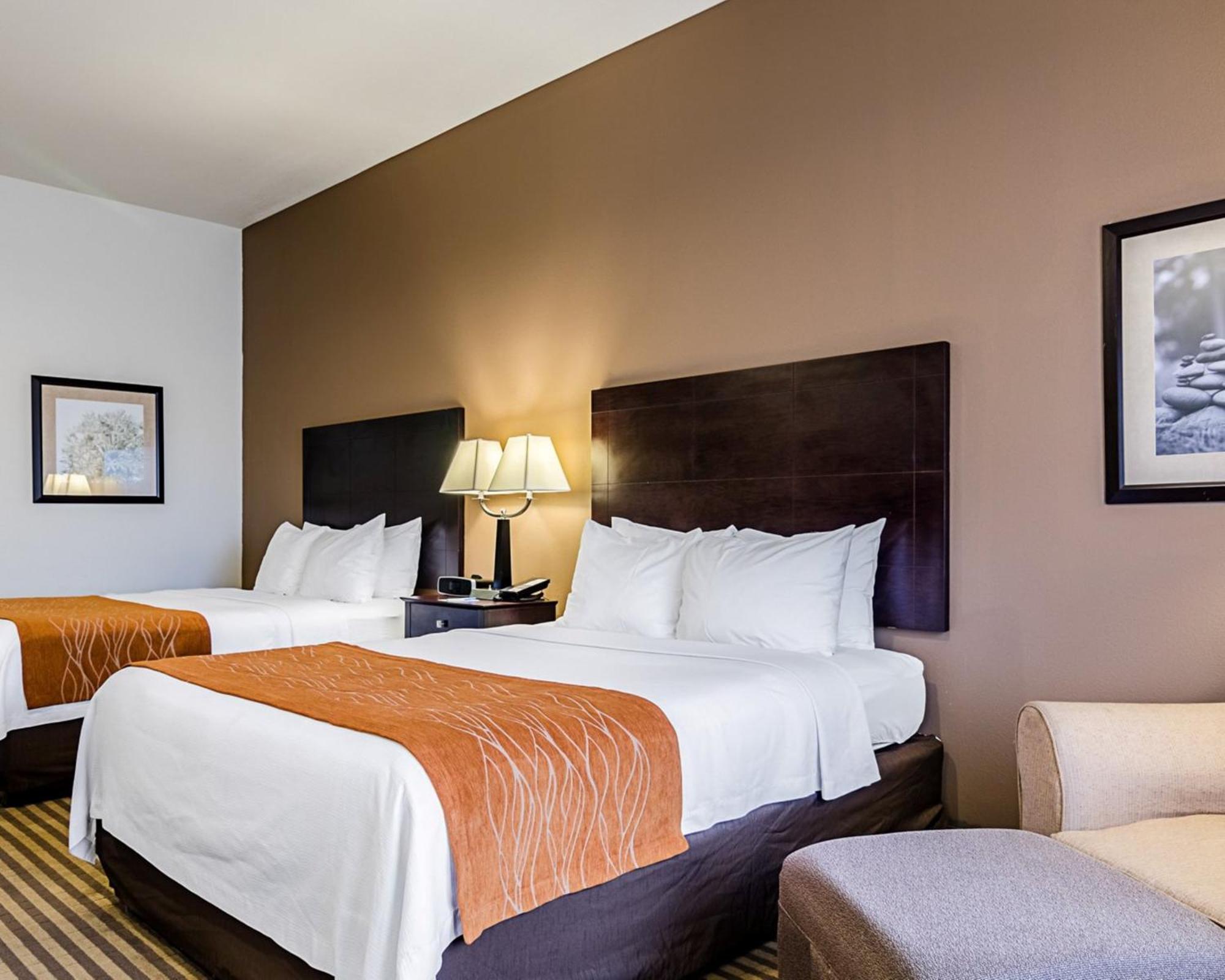 Comfort Inn & Suites Lawrence - University Area Eksteriør bilde
